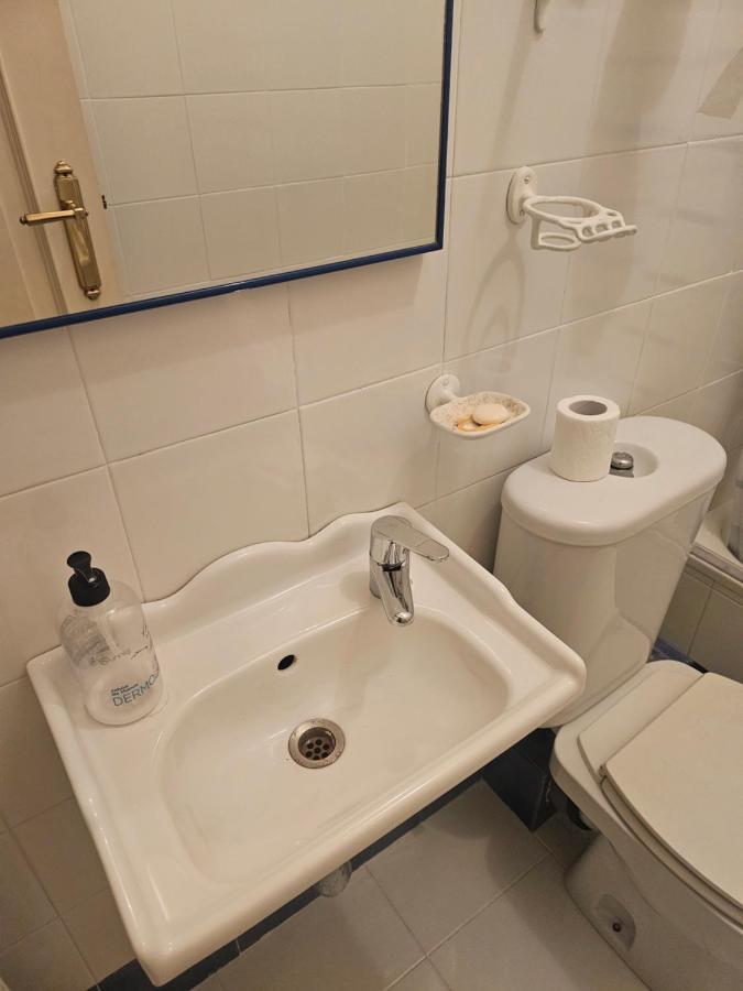 Habitacion Amplia Y Centrica En Piso Compartido A Coruña Buitenkant foto